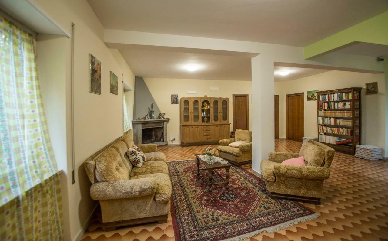 Residenzadelia Bed and Breakfast Ronciglione  Eksteriør billede